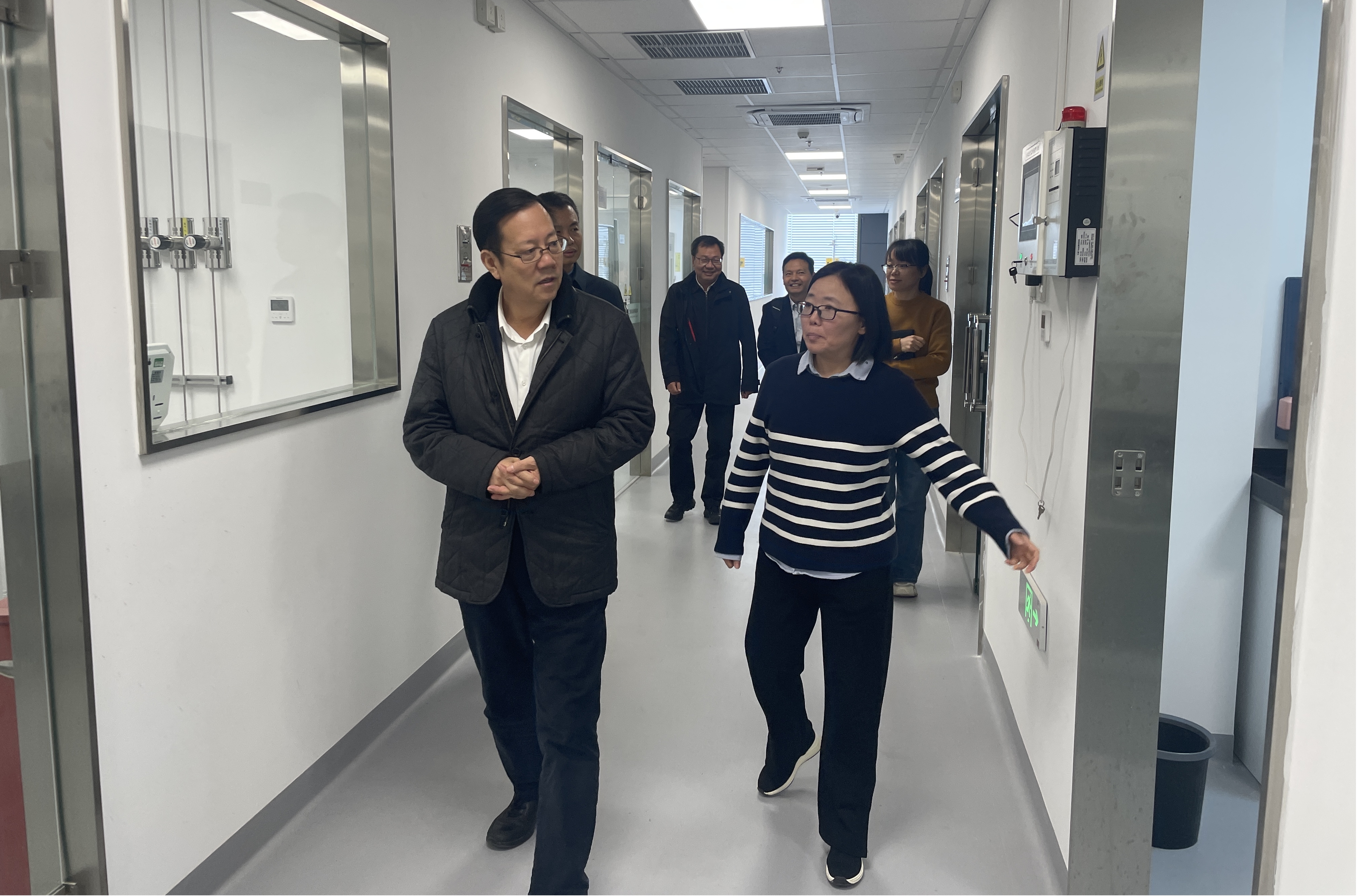 水务局考察调研组领导莅临北京市城市排水监测总站有限公司开展专题调研